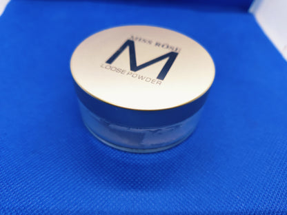 Soft Focus Loose Powder – Lightweight, Pore-Blur Finish for a Smooth, Matte Look